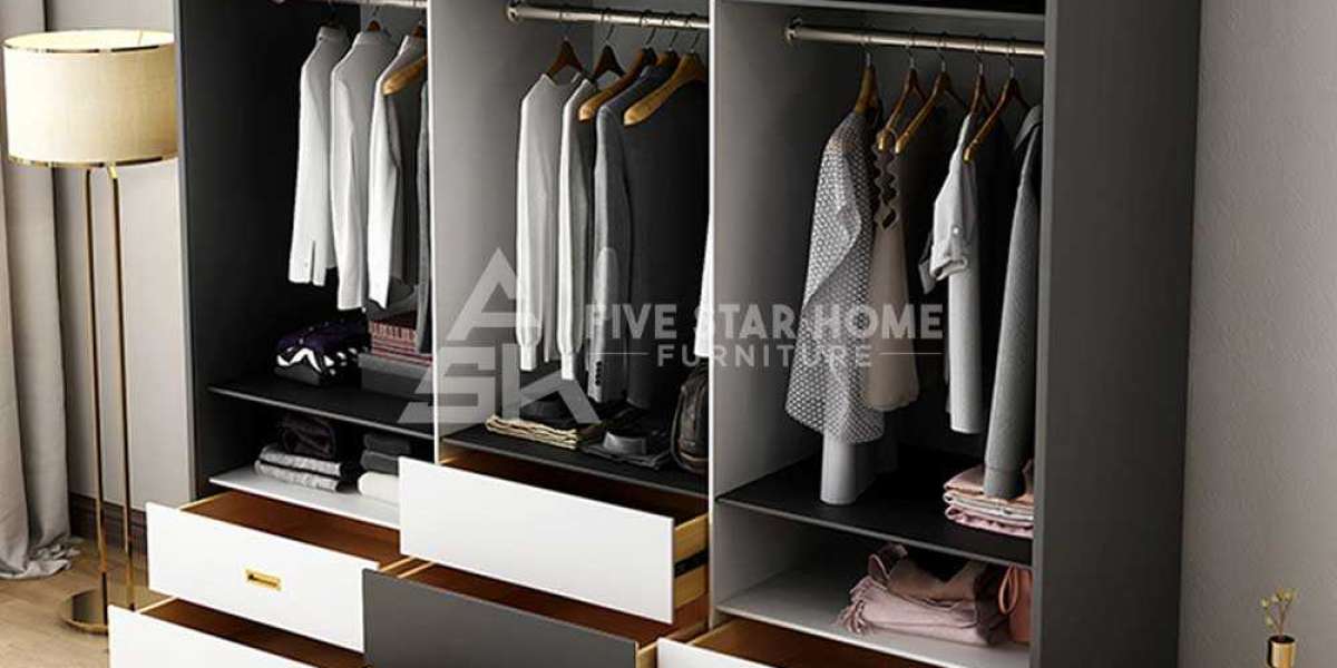 Wardrobe Cabinets for Compact Living: Maximizing Space and Style