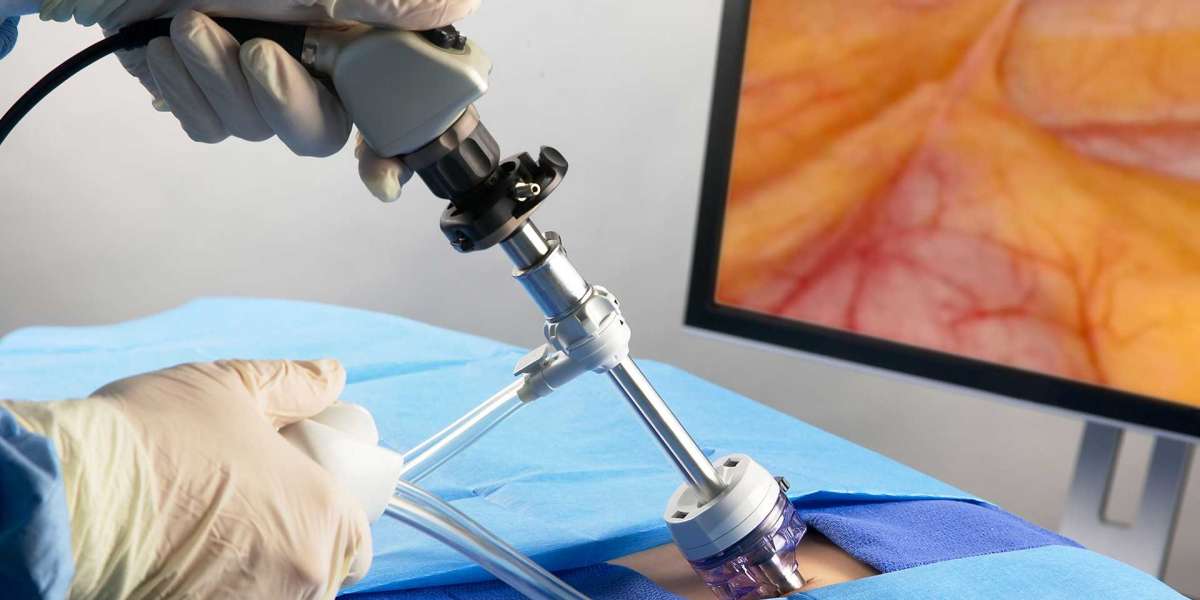 Handheld Surgical Devices Market Share to Cross USD 29.83 Billion Valuation by 2032