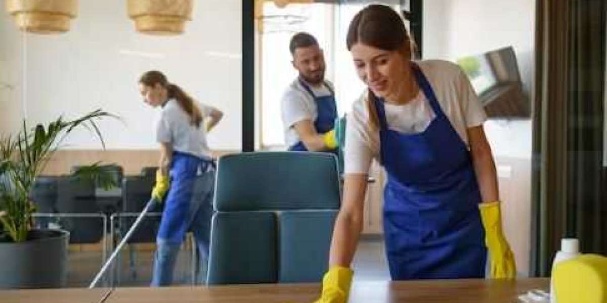 Commercial Cleaning vs. Professional Janitorial Services: Key Differences Explained