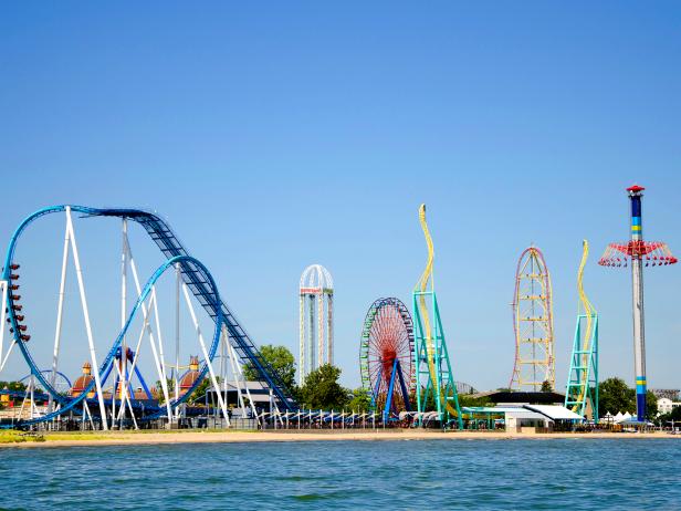 What are the best amusement parks in the US? | TheAmberPost